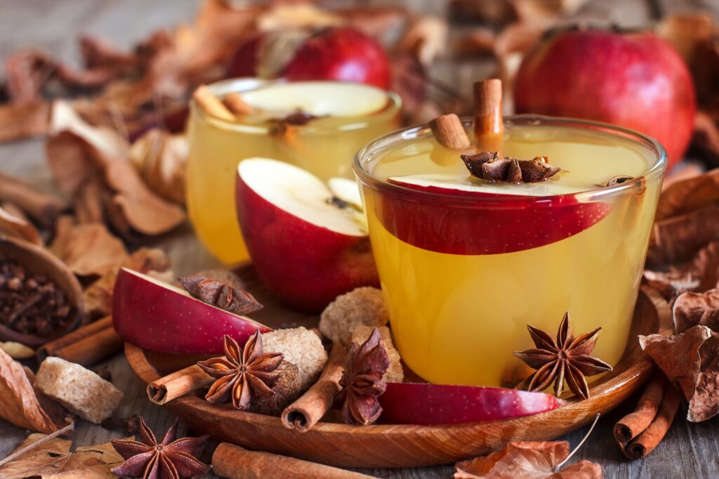 Hot apple cider